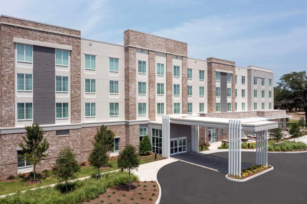 Hilton Garden Downtown Hotel 3*